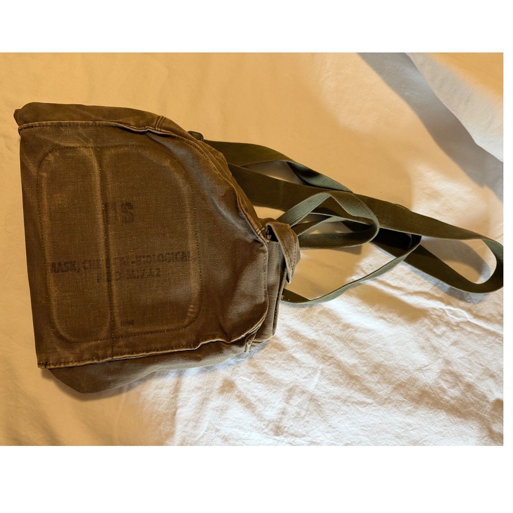 Vintage US Military M17 Gas Mask Bag Olive Drab Canvas Field Messenger Bag USGI
